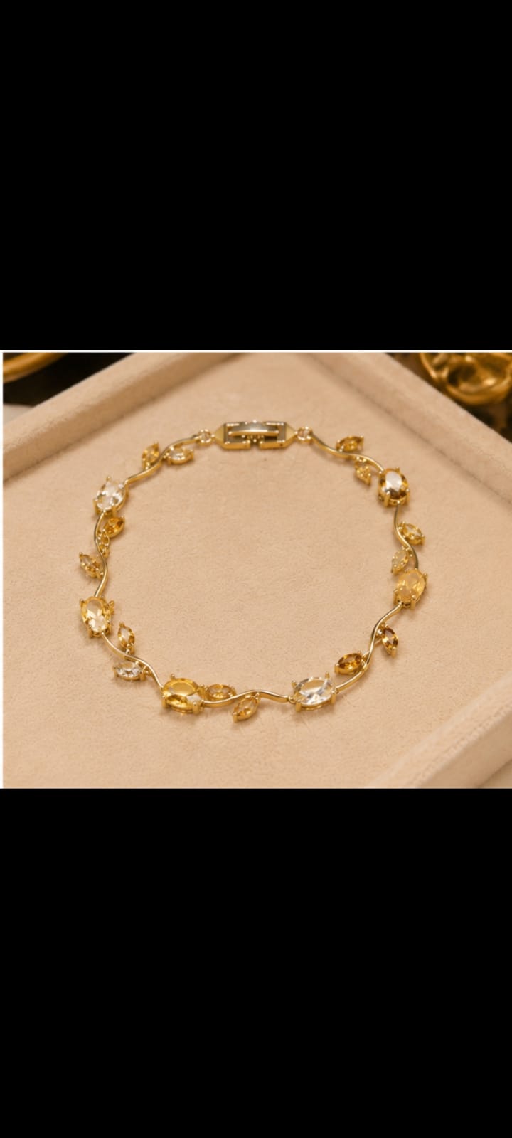 Floral Chain Bracelet-Golden Finish